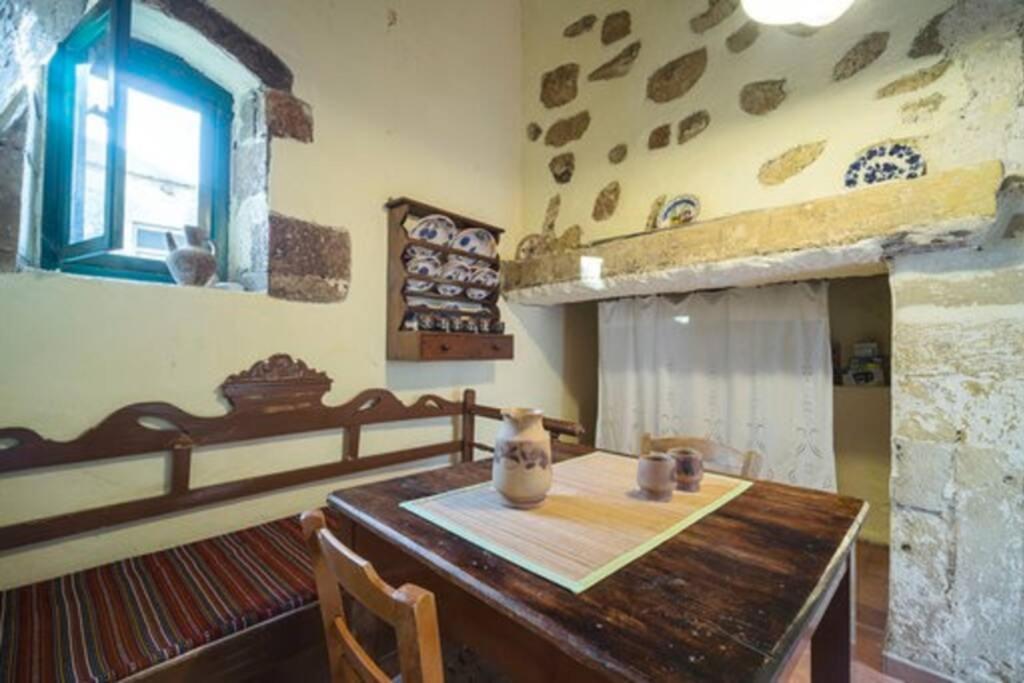 Moundros 1620 Venetian Residence Extérieur photo